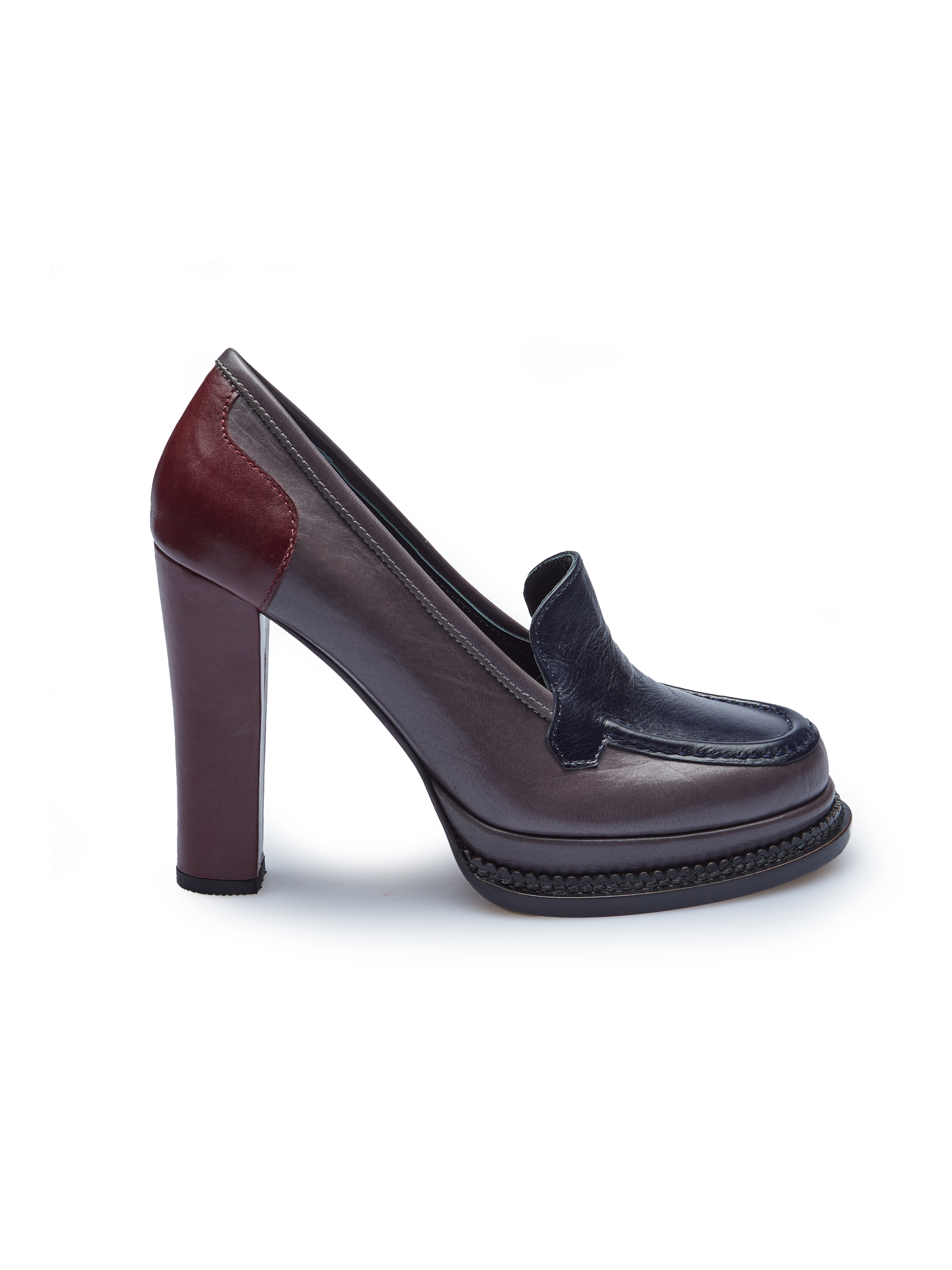 Véronique Stone Platform