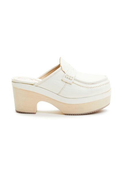 Larvotto Sabot in Smooth White